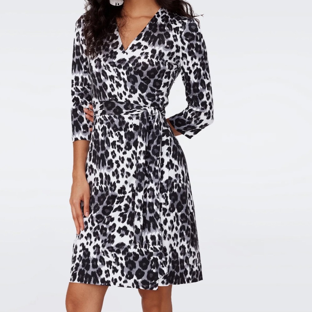 Diane Von Furstenberg Julian wrapt dress, size 12